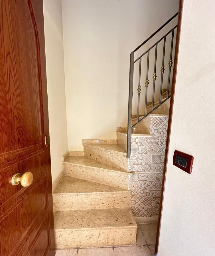 פלרמו Bacio Del Sole Apartment מראה חיצוני תמונה